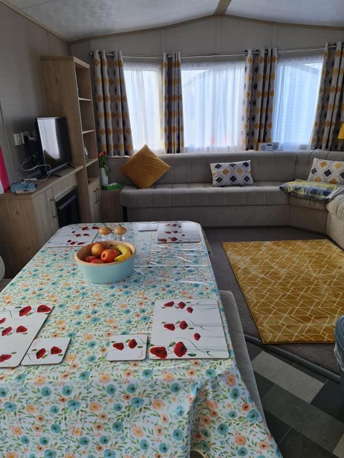 Caravan By The Sea Елгін Екстер'єр фото